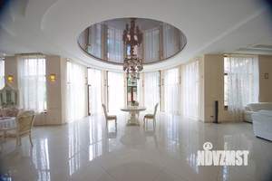 Коттедж 540м², 2-этажный, участок 18 сот.