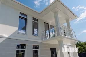 Коттедж 239м², 2-этажный, участок 7 сот.