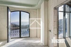 Дом 322м², 3-этажный, участок 7 сот.