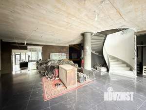 Дом 426м², 4-этажный, участок 3 сот.