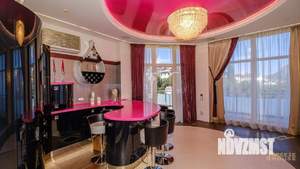 Дом 1307м², 5-этажный, участок 50 сот.