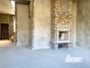 Дом 207м², 2-этажный, участок 4 сот.