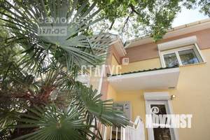 Коттедж 292м², 3-этажный, участок 7 сот.