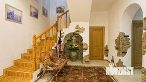 Дом 400м², 2-этажный, участок 20 сот.