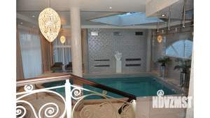 Дом 830м², 3-этажный, участок 10 сот.