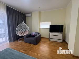 Дом 431м², 3-этажный, участок 30 сот.