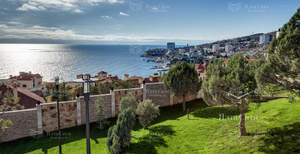 Дом 3270м², 4-этажный, участок 65 сот.