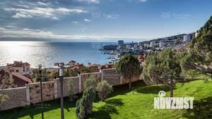 Дом 3270м², 4-этажный, участок 65 сот.