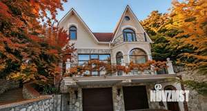 Дом 185м², 2-этажный, участок 5 сот.