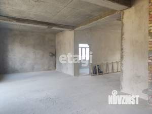 Дом 206м², 2-этажный, участок 4 сот.