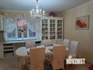 Дом 217м², 2-этажный, участок 11 сот.