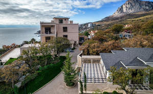 Дом 3271м², 3-этажный, участок 63 сот.