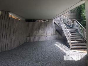 Дом 198м², 5-этажный, участок 3 сот.