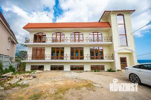 Коттедж 740м², 3-этажный, участок 6 сот.