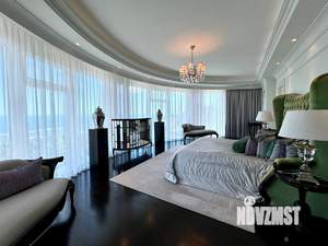 Дом 830м², 3-этажный, участок 10 сот.