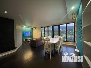 Дом 236м², 3-этажный, участок 8 сот.