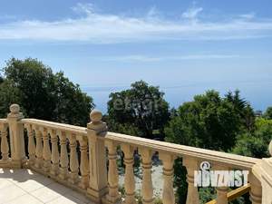 Дом 630м², 4-этажный, участок 8 сот.