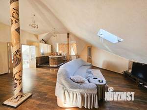 Дом 299м², 3-этажный, участок 4 сот.