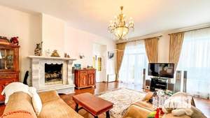 Дом 275м², 4-этажный, участок 27 сот.