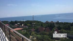 Дом 260м², 3-этажный, участок 5 сот.