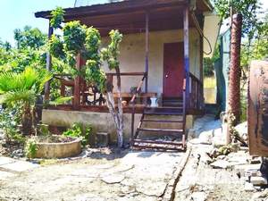 Дом 36м², 2-этажный, участок 5 сот.