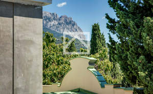 Дом 1157м², 3-этажный, участок 20 сот.