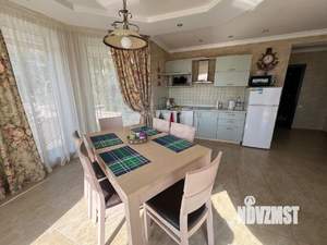 Дом 294м², 3-этажный, участок 20 сот.