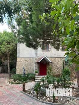 Дом 169м², 3-этажный, участок 8 сот.