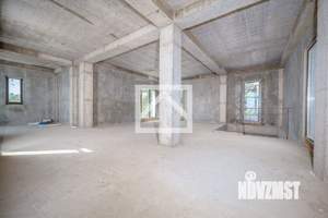 Дом 240м², 3-этажный, участок 3 сот.