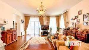 Дом 275м², 4-этажный, участок 27 сот.