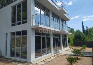 Дом 228м², 2-этажный, участок 8 сот.