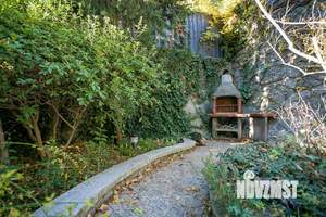 Дом 349м², 3-этажный, участок 9 сот.