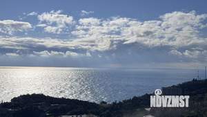 Дом 470м², 3-этажный, участок 10 сот.