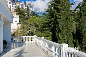 Дом 349м², 3-этажный, участок 9 сот.