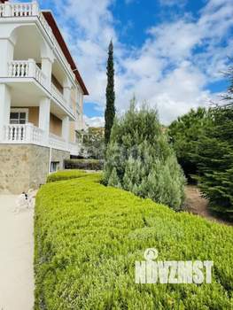 Дом 150м², 3-этажный, участок 10 сот.