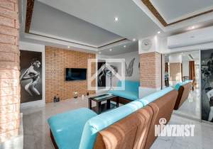 Дом 300м², 3-этажный, участок 4 сот.