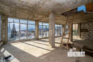 Дом 228м², 2-этажный, участок 8 сот.