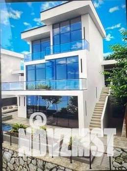 Дом 220м², 3-этажный, участок 3 сот.