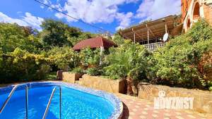 Дом 706м², 4-этажный, участок 7 сот.