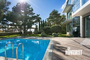 Дом 336м², 3-этажный, участок 29 сот.