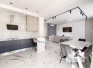 Дом 340м², 3-этажный, участок 12 сот.