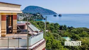 Дом 1307м², 5-этажный, участок 50 сот.