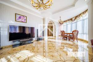 Дом 365м², 4-этажный, участок 10 сот.