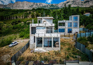 Дом 233м², 3-этажный, участок 4 сот.