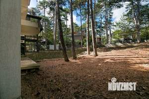 Дом 300м², 3-этажный, участок 10 сот.