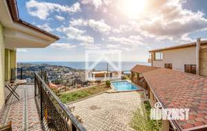 Дом 317м², 3-этажный, участок 7 сот.