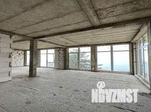 Дом 291м², 3-этажный, участок 12 сот.