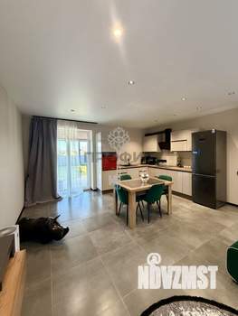 Дом 100м², 2-этажный, участок 7 сот.