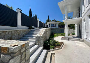 Дом 239м², 2-этажный, участок 7 сот.