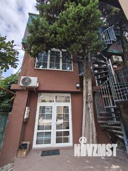 Дом 90м², 3-этажный, участок 1 сот.